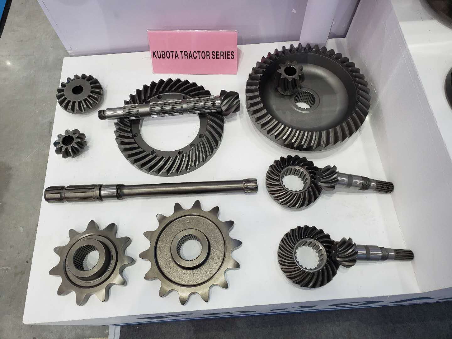 KUBOTA TRACTOR PARTS